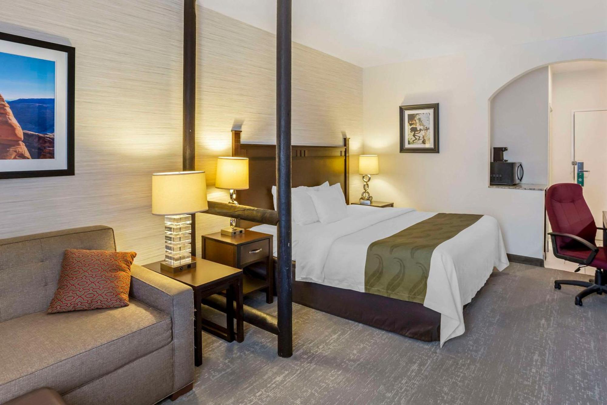 Quality Suites Moab Near Arches National Park Экстерьер фото