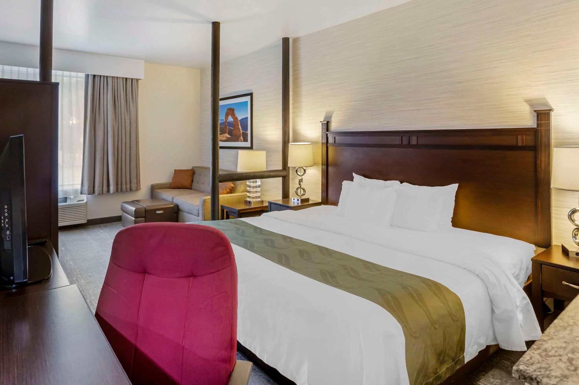 Quality Suites Moab Near Arches National Park Экстерьер фото