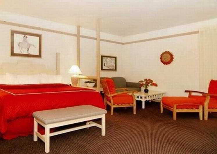 Quality Suites Moab Near Arches National Park Номер фото